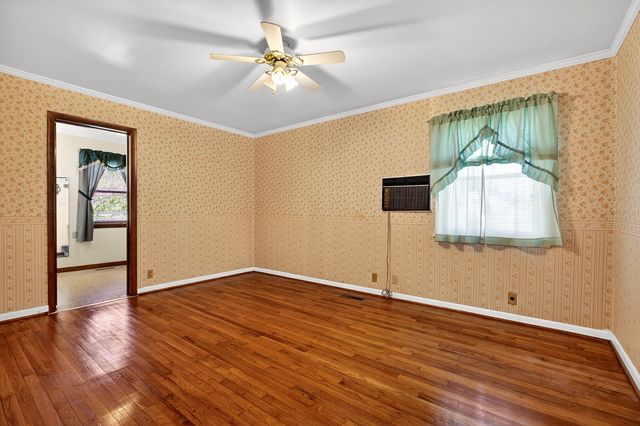 176 Old Charleston Road NE, Cleveland, TN 37312