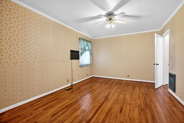 176 Old Charleston Road NE, Cleveland, TN 37312