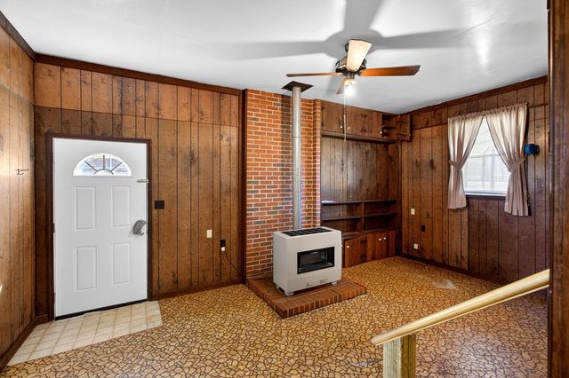 176 Old Charleston Road NE, Cleveland, TN 37312