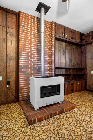 176 Old Charleston Road NE, Cleveland, TN 37312