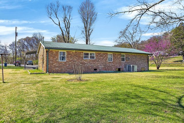 176 Old Charleston Road NE, Cleveland, TN 37312
