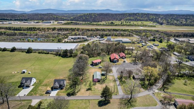 176 Old Charleston Road NE, Cleveland, TN 37312