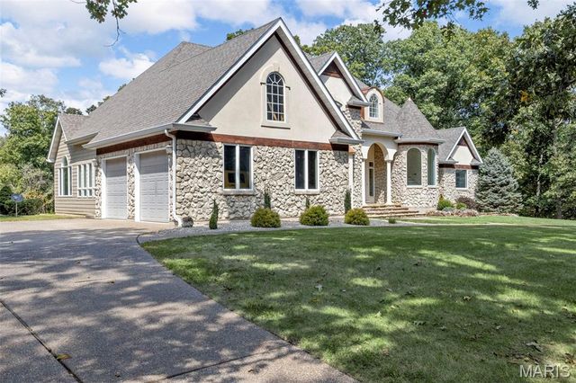 20 Dumont Court, Foristell, MO 63348