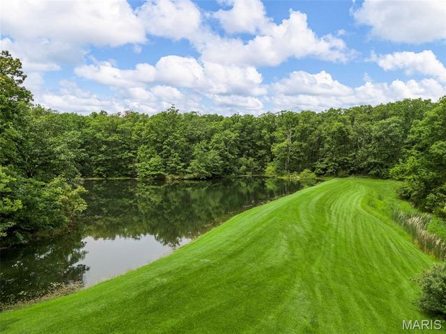 20 Dumont Court, Foristell, MO 63348