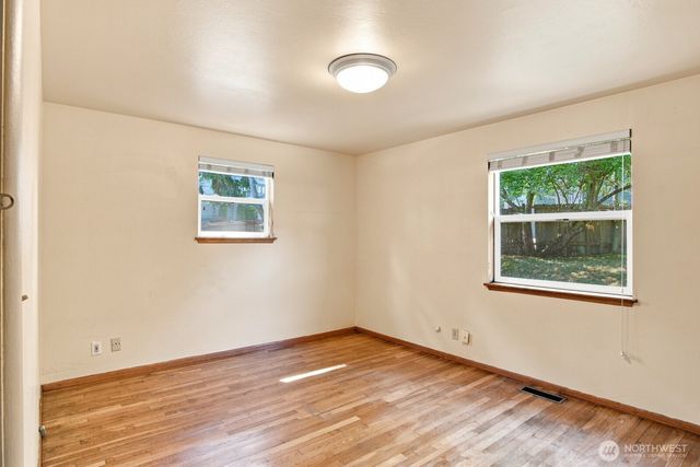 3839 145th Avenue SE, Bellevue, WA 98006