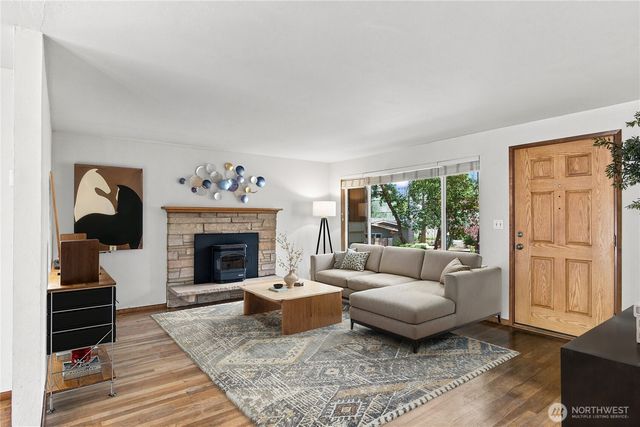 3839 145th Avenue SE, Bellevue, WA 98006