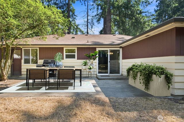 3839 145th Avenue SE, Bellevue, WA 98006