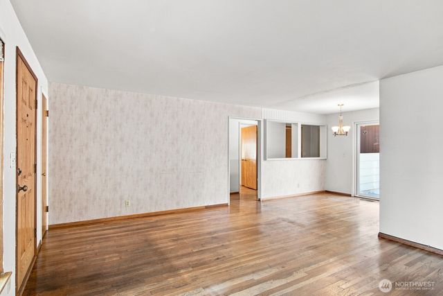 3839 145th Avenue SE, Bellevue, WA 98006