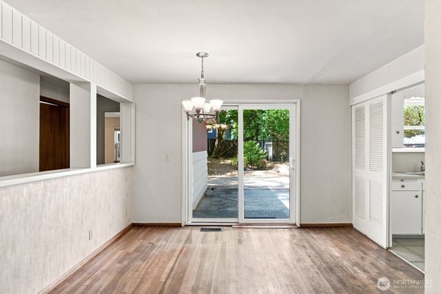 3839 145th Avenue SE, Bellevue, WA 98006