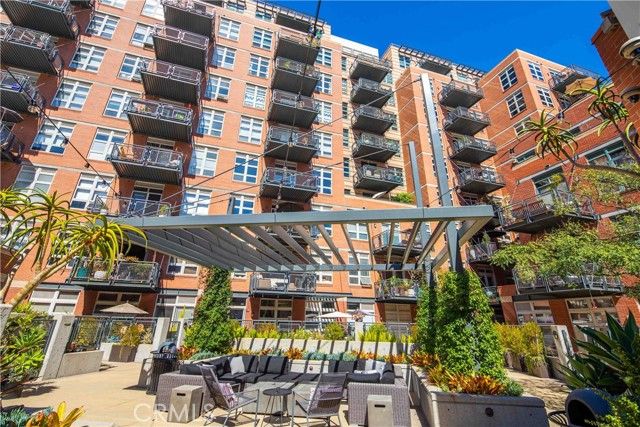 877 Island 302, San Diego, CA 92101