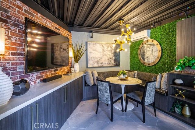 877 Island 302, San Diego, CA 92101