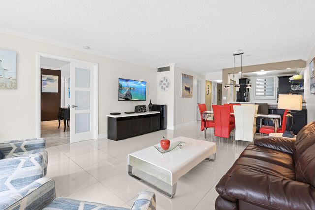 4345 Trevi Court 205, Lake Worth, FL 33467