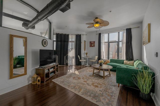 535 S Upper Street 400, Lexington, KY 40508