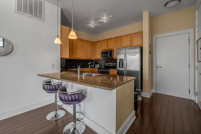 535 S Upper Street 400, Lexington, KY 40508