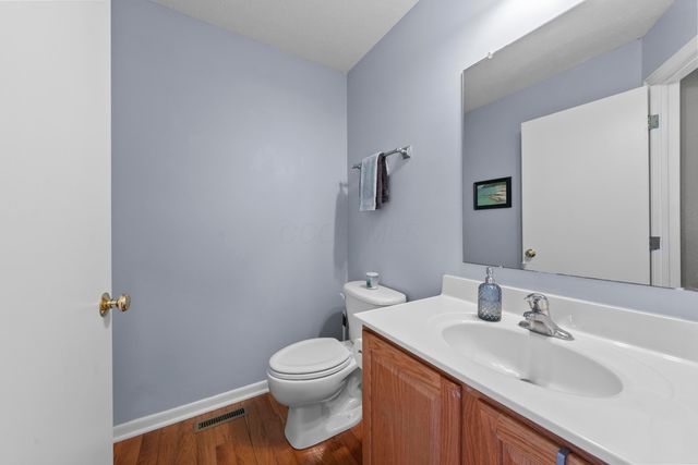 7482 Old River Drive, Blacklick, OH 43004