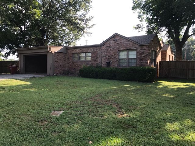 1824 N Binkley Street, Sherman, TX 75092