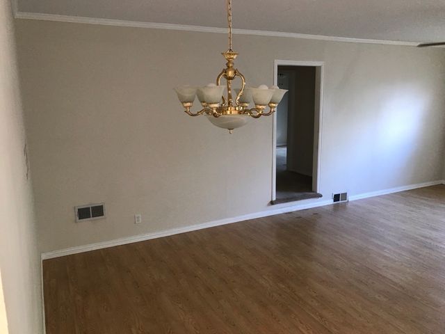 1824 N Binkley Street, Sherman, TX 75092