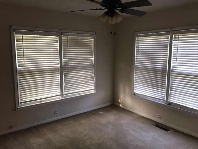 1824 N Binkley Street, Sherman, TX 75092