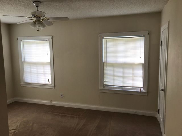 1824 N Binkley Street, Sherman, TX 75092