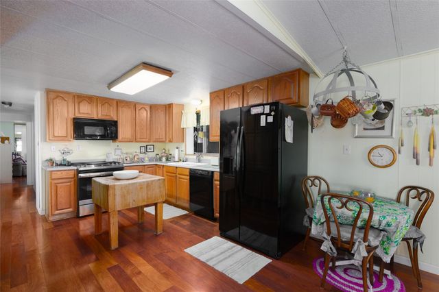 1595 River Gardens Drive, Bullhead City, AZ 86442