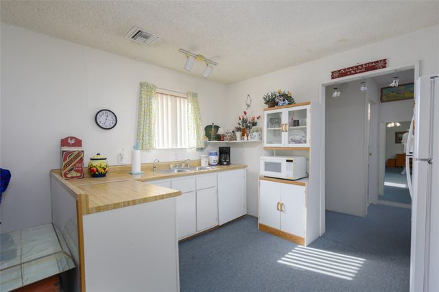 1595 River Gardens Drive, Bullhead City, AZ 86442