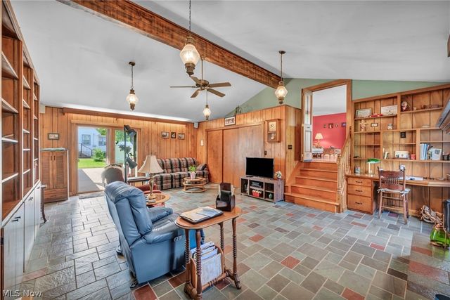 37846 Sharpe Avenue, Willoughby, OH 44094