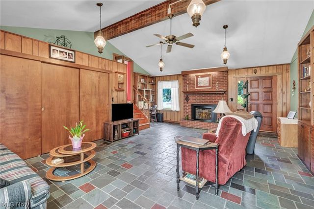 37846 Sharpe Avenue, Willoughby, OH 44094