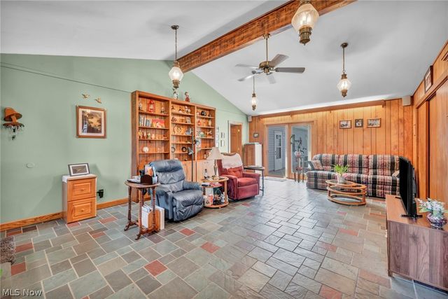 37846 Sharpe Avenue, Willoughby, OH 44094