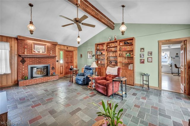 37846 Sharpe Avenue, Willoughby, OH 44094