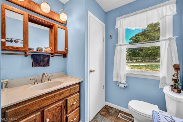 37846 Sharpe Avenue, Willoughby, OH 44094