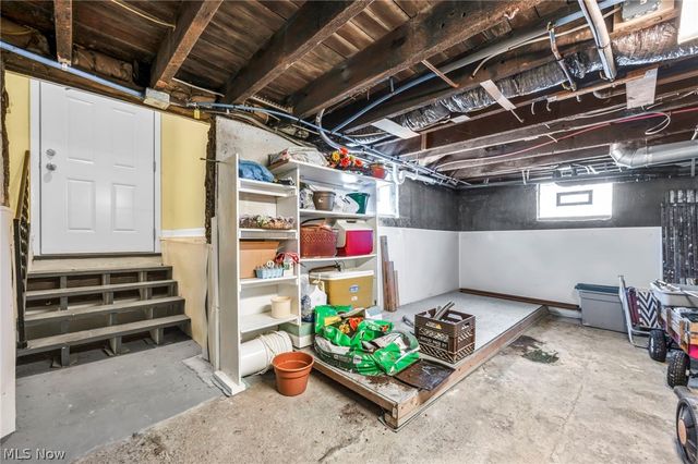 37846 Sharpe Avenue, Willoughby, OH 44094