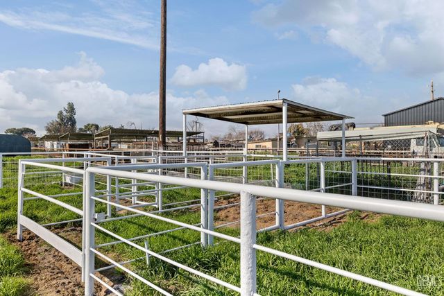 9930 Holland Street, Bakersfield, CA 93312