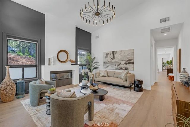 888 Oakglade, Monrovia, CA 91016