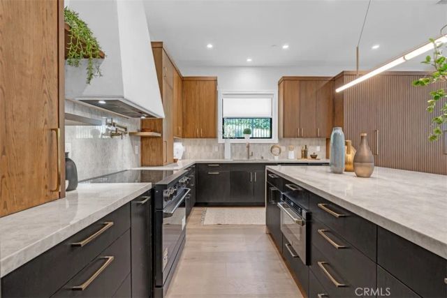 888 Oakglade, Monrovia, CA 91016