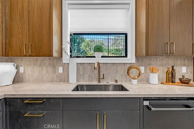 888 Oakglade, Monrovia, CA 91016
