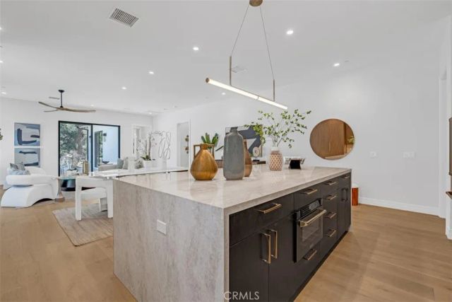888 Oakglade, Monrovia, CA 91016