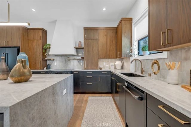 888 Oakglade, Monrovia, CA 91016
