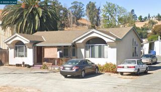 4970 Blum Rd, Martinez, CA 94553