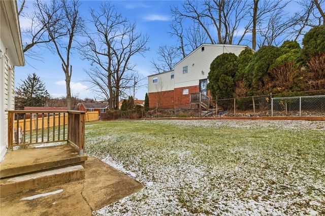 8 Esther Street, Overbrook, PA 15227