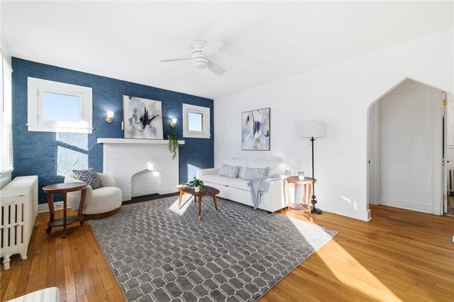 8 Esther Street, Overbrook, PA 15227