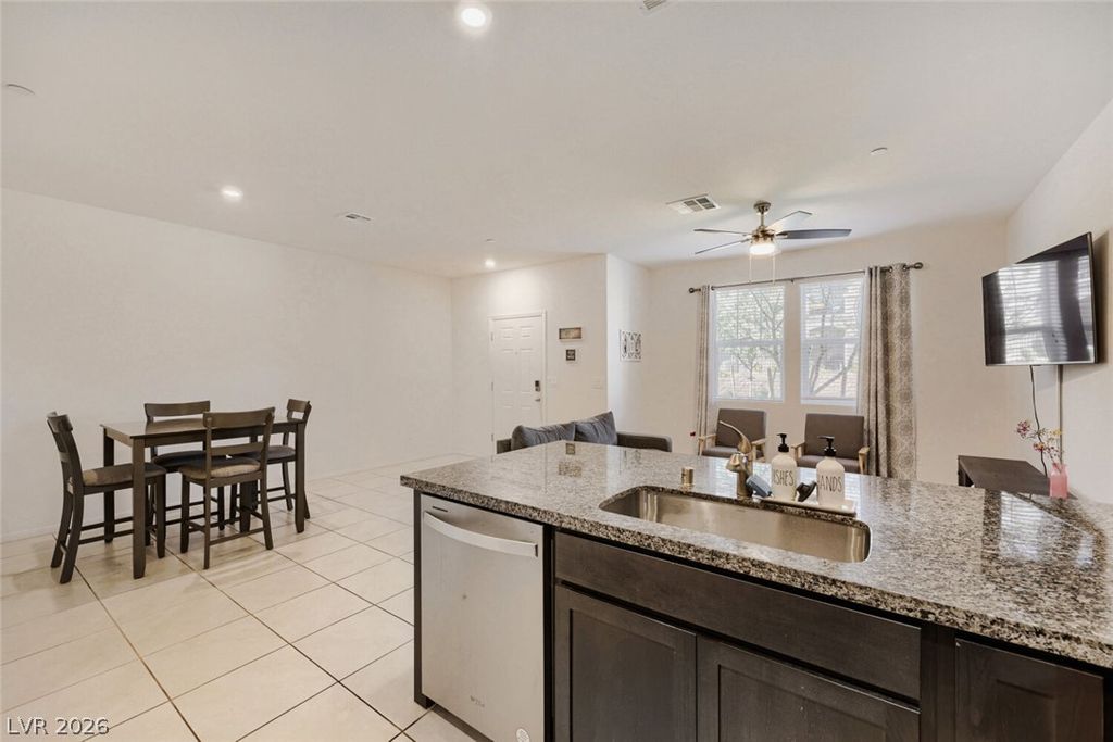523 Cattleya pl, Henderson, NV 89015 — photo 5