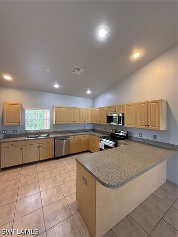 9088 Frank RD, Fort Myers, FL 33967