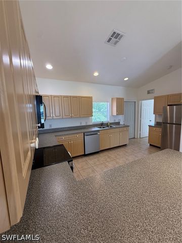9088 Frank RD, Fort Myers, FL 33967