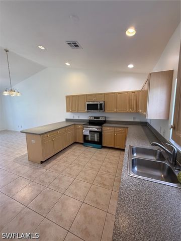 9088 Frank RD, Fort Myers, FL 33967