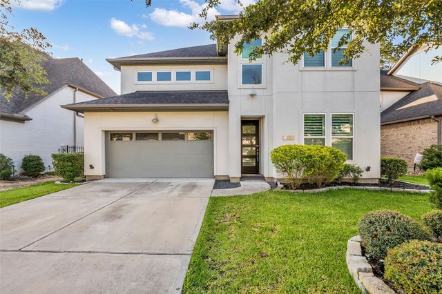 16 Clearview Terrace Place, The Woodlands, TX 77375