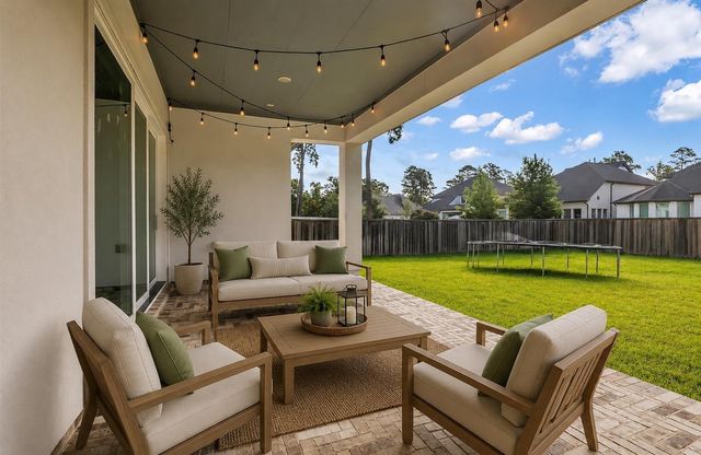 16 Clearview Terrace Place, The Woodlands, TX 77375