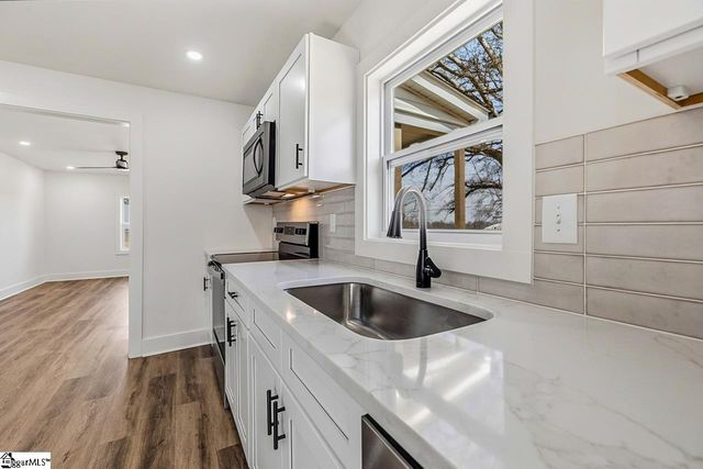 1 Delmar Avenue, Greenville, SC 29609