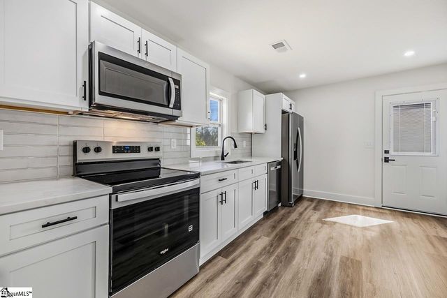 1 Delmar Avenue, Greenville, SC 29609