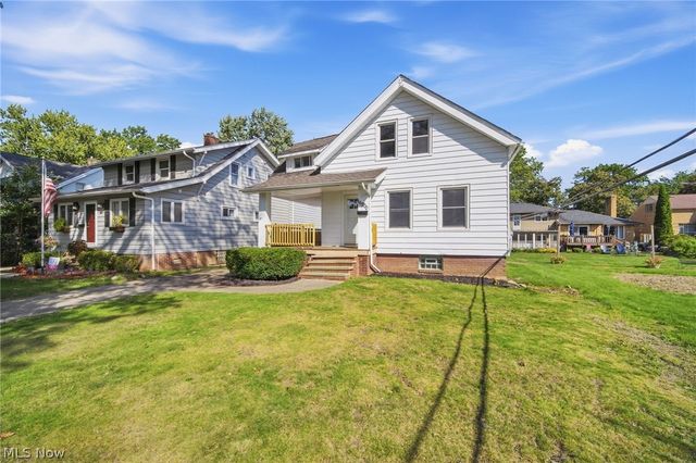 16200 Ernadale Avenue, Cleveland, OH 44111