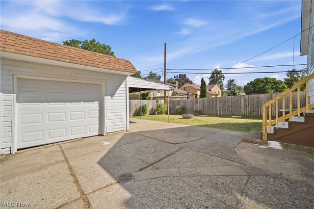 16200 Ernadale Avenue, Cleveland, OH 44111